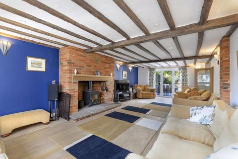 undefined, Deakin Leas, Tonbridge, TN9 2JX