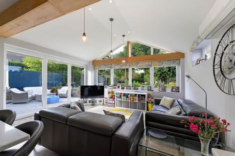4 bedroom detached house for sale, Deakin Leas, Tonbridge, TN9