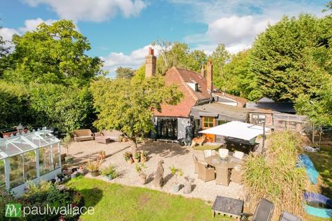 3 bedroom semi-detached house for sale, Betts Lane, Nazeing – Character Cottage with 0.68 Acres, Garage & Annexe