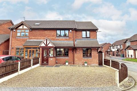 Julie Croft, Bilston, WV14 8YT