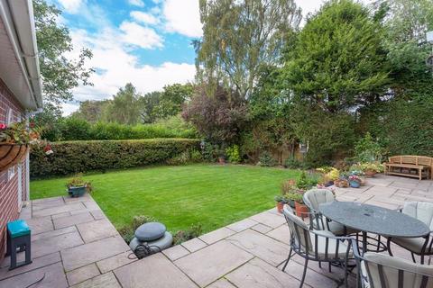 4 bedroom bungalow for sale, Chelford Road, Congleton