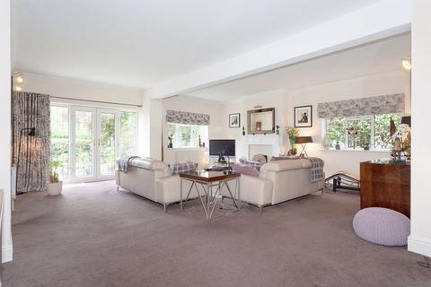 4 bedroom bungalow for sale, Chelford Road, Congleton