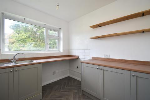 undefined, St. Helens Court, Hastings TN34