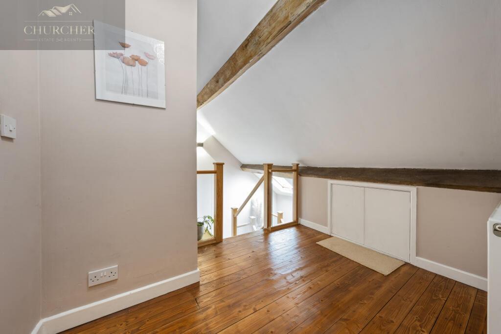 238523 3 lavendarbarn img 04 0001