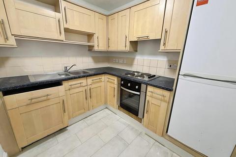 2 bedroom flat for sale, Ardwick Green North, Hudson Court, Manchester, M12 6ER