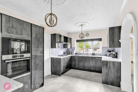 5 bedroom detached house for sale, Moor Hill, Rochdale OL11