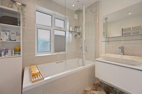 16 Manor Way, Harrow, HA2 6BY