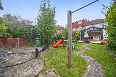 16 Manor Way, Harrow, HA2 6BY