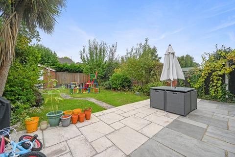 16 Manor Way, Harrow, HA2 6BY