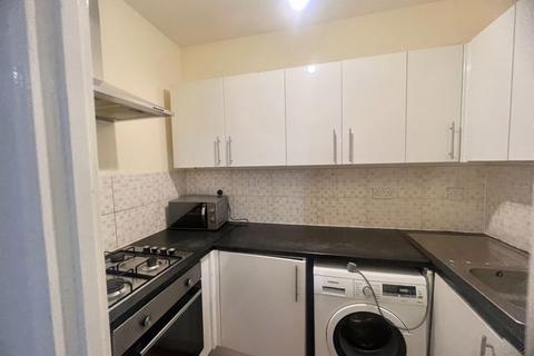 undefined, Lowden Road, Edmonton, London