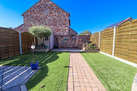 undefined, Elgar Close, Clevedon