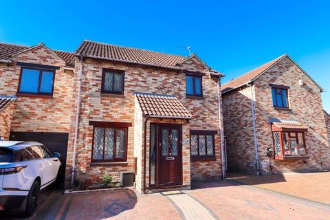 undefined, Elgar Close, Clevedon