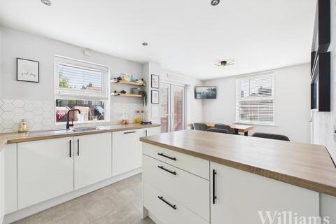 undefined, Sorrel Way, Aylesbury HP22
