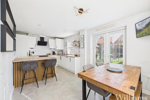3 bedroom semi-detached house for sale, Sorrel Way, Aylesbury HP22