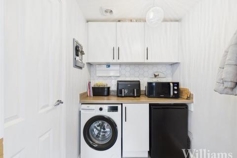 3 bedroom semi-detached house for sale, Sorrel Way, Aylesbury HP22