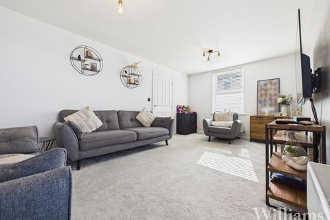 3 bedroom semi-detached house for sale, Sorrel Way, Aylesbury HP22