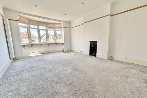 3 bedroom property for sale, Seaward Avenue, Southbourne