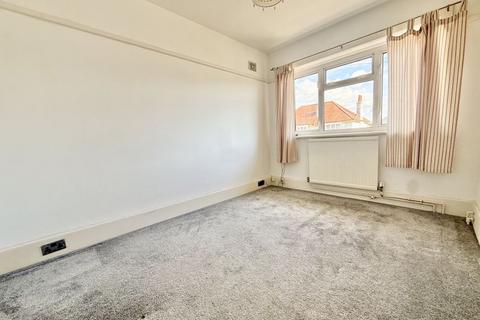 3 bedroom property for sale, Seaward Avenue, Southbourne