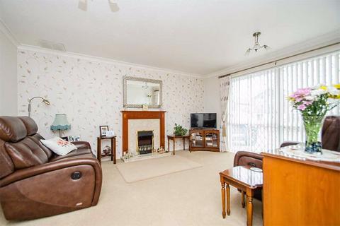 4 bedroom detached house for sale, St Peters Road, Burntwood WS7