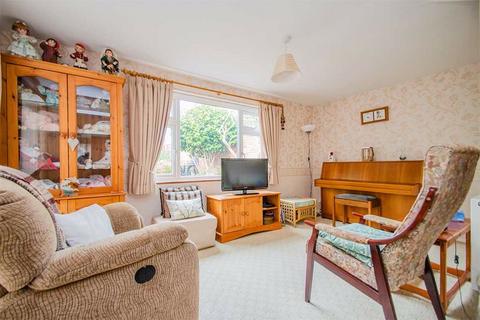 4 bedroom detached house for sale, St Peters Road, Burntwood WS7