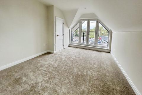 2 bedroom penthouse to rent, 1 Dudsbury Road, Ferndown BH22