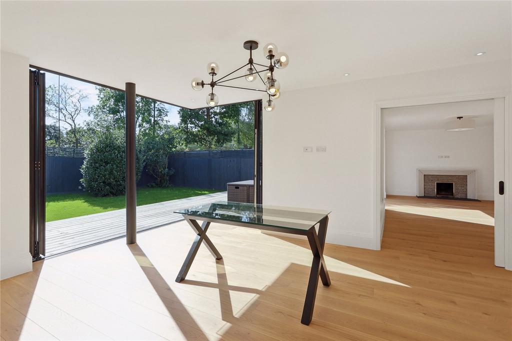 Kitchen/Dining