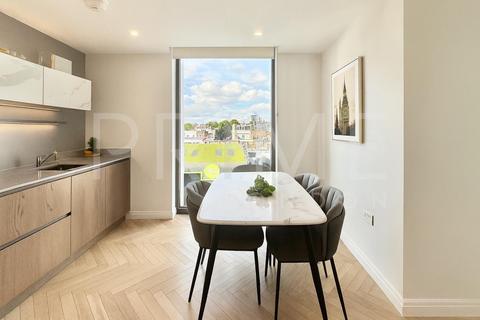 undefined, Hampton House, King's Road Park SW6