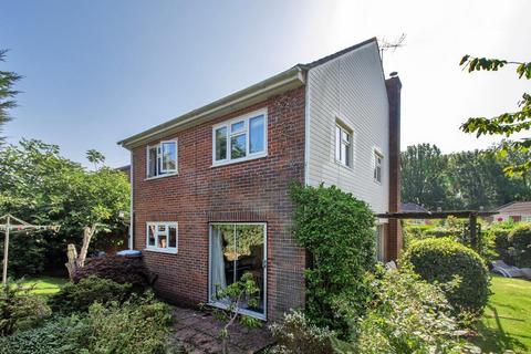 undefined, Dorothy Avenue, Cranbrook, Kent, TN17 3AY