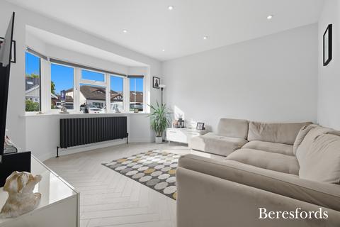 155 Argyle Gardens, Upminster, RM14 3EU
