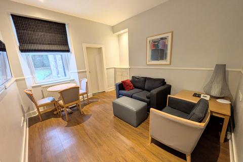 2 bedroom flat to rent, Grosvenor Terrace, Aberdeen, Aberdeenshire, AB25