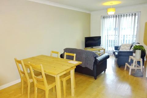 undefined, Turlow Court, Leeds, West Yorkshire, LS9