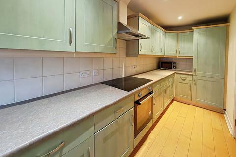 2 bedroom flat to rent, Turlow Court, Leeds, West Yorkshire, LS9