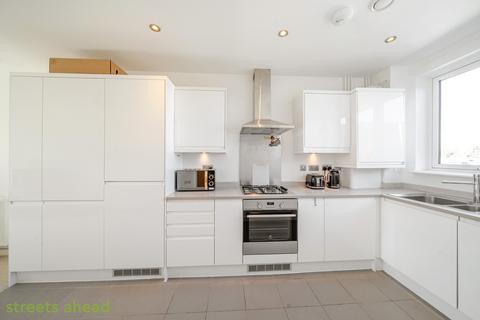 2 bedroom apartment for sale, Laundry Close, Croydon, CR0