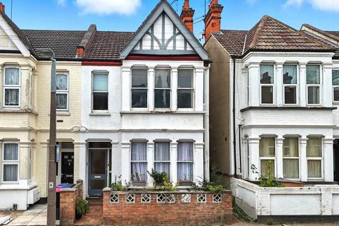 2 bedroom apartment for sale, Whitegate Road, Southend-on-Sea, Essex, SS1