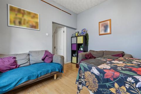 2 bedroom apartment for sale, Whitegate Road, Southend-on-Sea, Essex, SS1