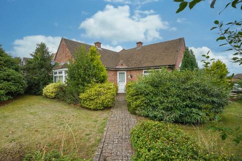 3 bedroom bungalow for sale, Folly View Road, Faringdon, Oxfordshire