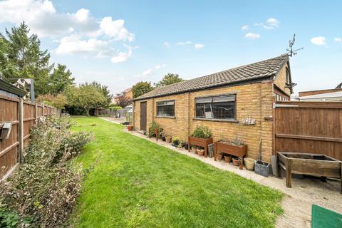 undefined, Suncote Avenue, Bedfordshire LU6