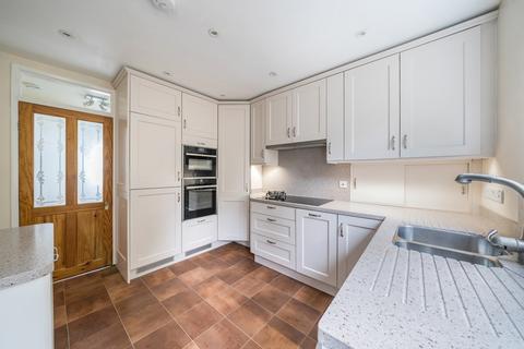 32 Vernon Drive, Harefield, Uxbridge, UB9 6EG