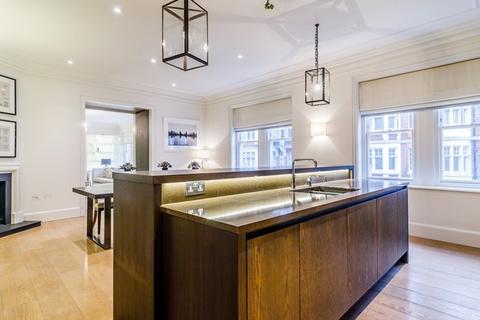 3 bedroom apartment to rent, 65 Duke Street, London W1K