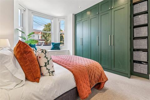 2 bedroom apartment for sale, Wimbledon Park Road, SW18
