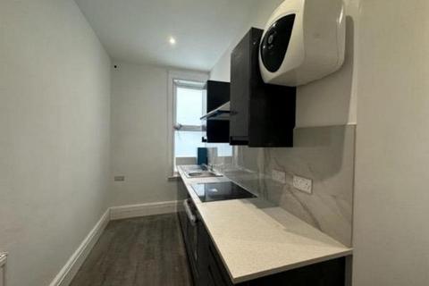 Healthcare facility to rent, 16-17 Birmingham Rd Kidderminster DY10 2BX