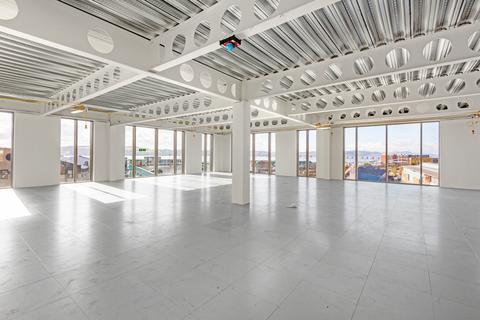 Office to rent, 2 Greenmarket Dundee DD1 4QB