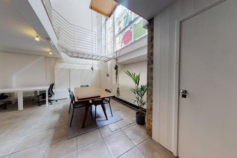 Office to rent, 31 Charlotte Rd London EC2A 3PB