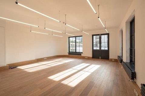 Office to rent, 78A Luke St London EC2A 4PY