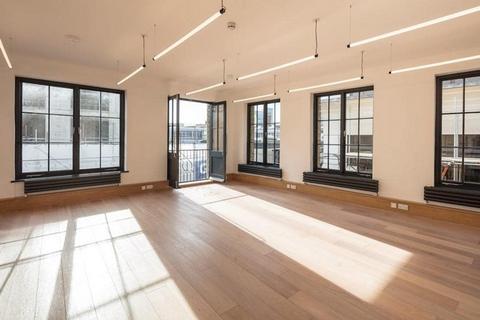 Office to rent, 78A Luke St London EC2A 4PY