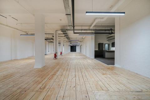 Office to rent, 5-25 Scrutton St London EC2A 4HJ