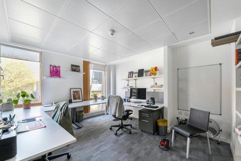 Office to rent, 7-15 Drysdale St London N1 6ND