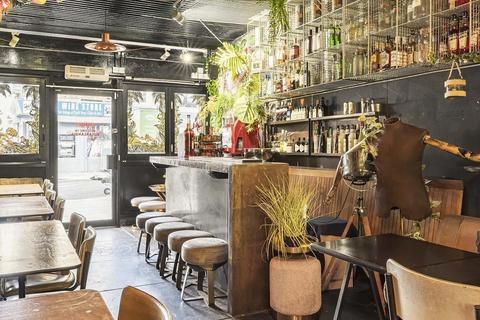 Restaurant to rent, 96-106 Hoxton St London N1 6SG