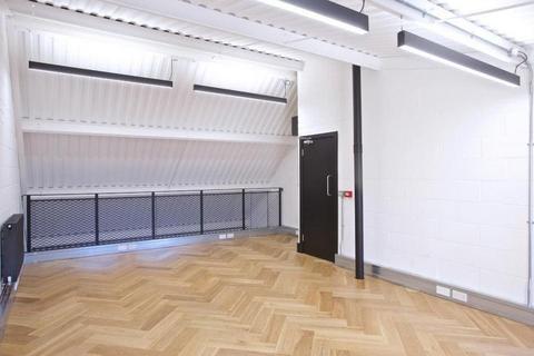Office to rent, 6 Northampton St London N1 2HY
