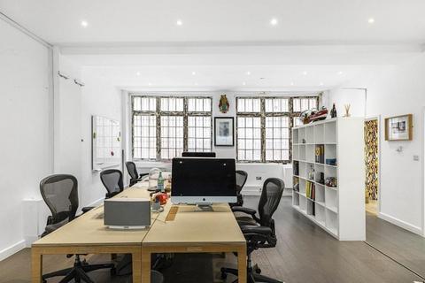 Industrial unit to rent, 2 Hoxton St London N1 6NG